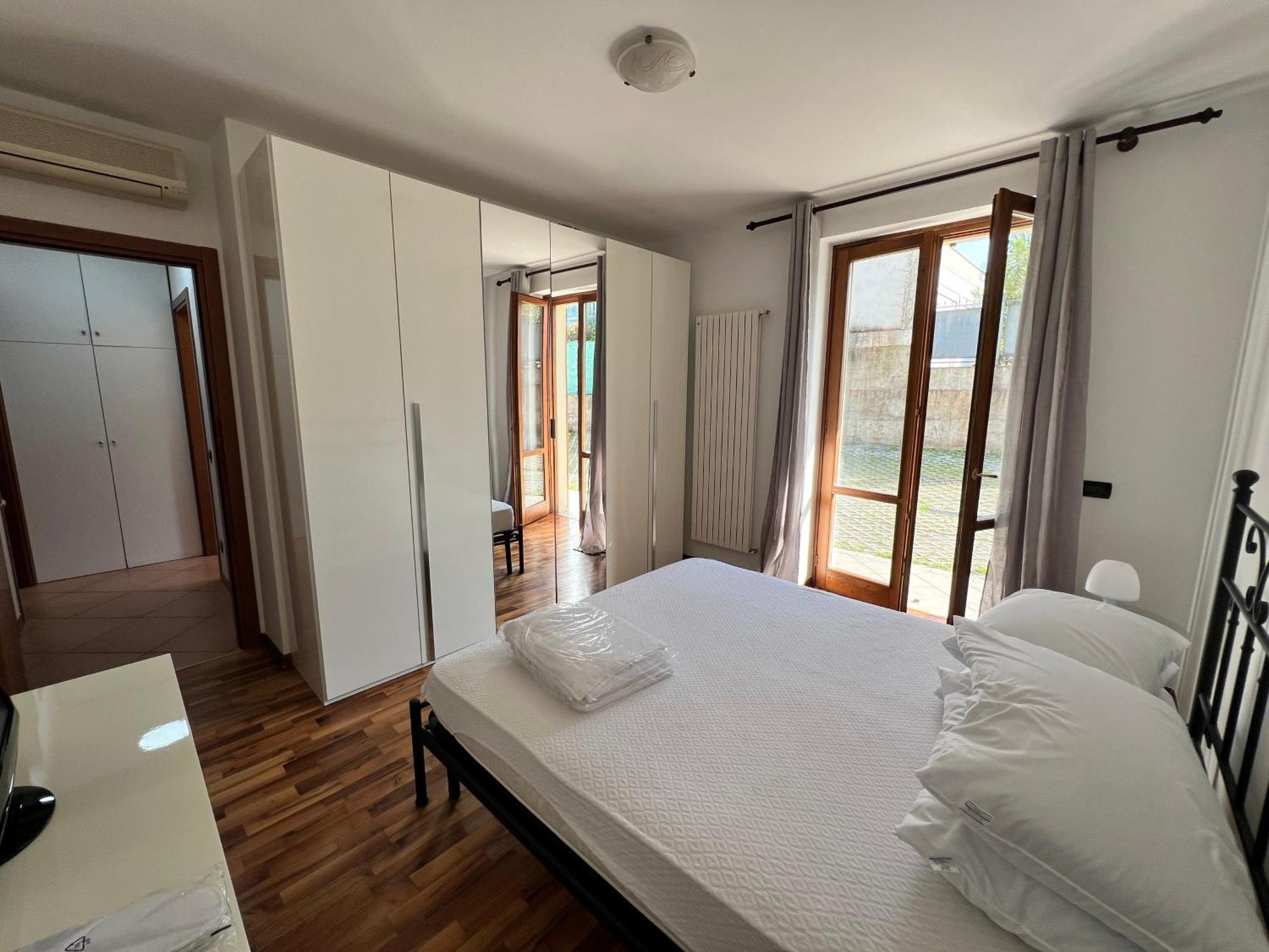 Magic Desenzano Apartment Desenzano del Garda Ngoại thất bức ảnh